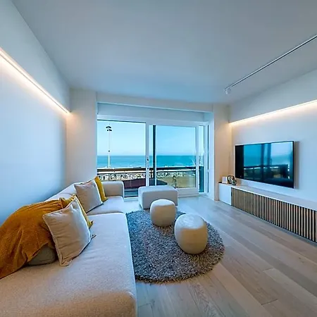 Beautiful With Direct Sea View Hotel Middelkerke