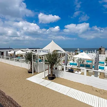 Hotel Beautiful With Direct Sea View 2*