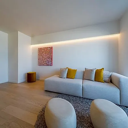 Beautiful With Direct Sea View 2* Middelkerke