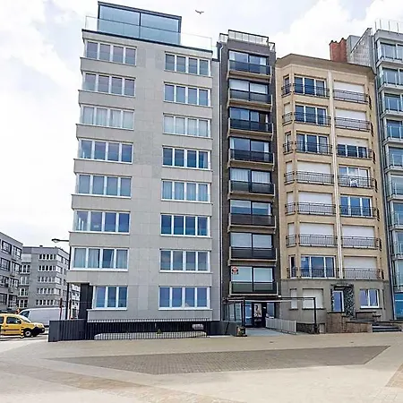 Beautiful With Direct Sea View Middelkerke