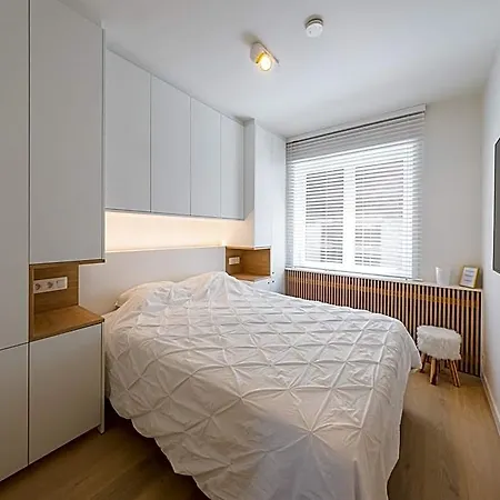 Beautiful With Direct Sea View 2*